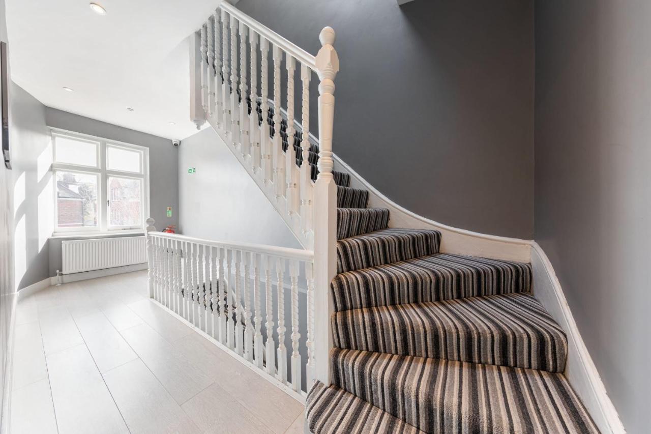 Charming Hotel Laundry Near Tufnell Park London Luaran gambar